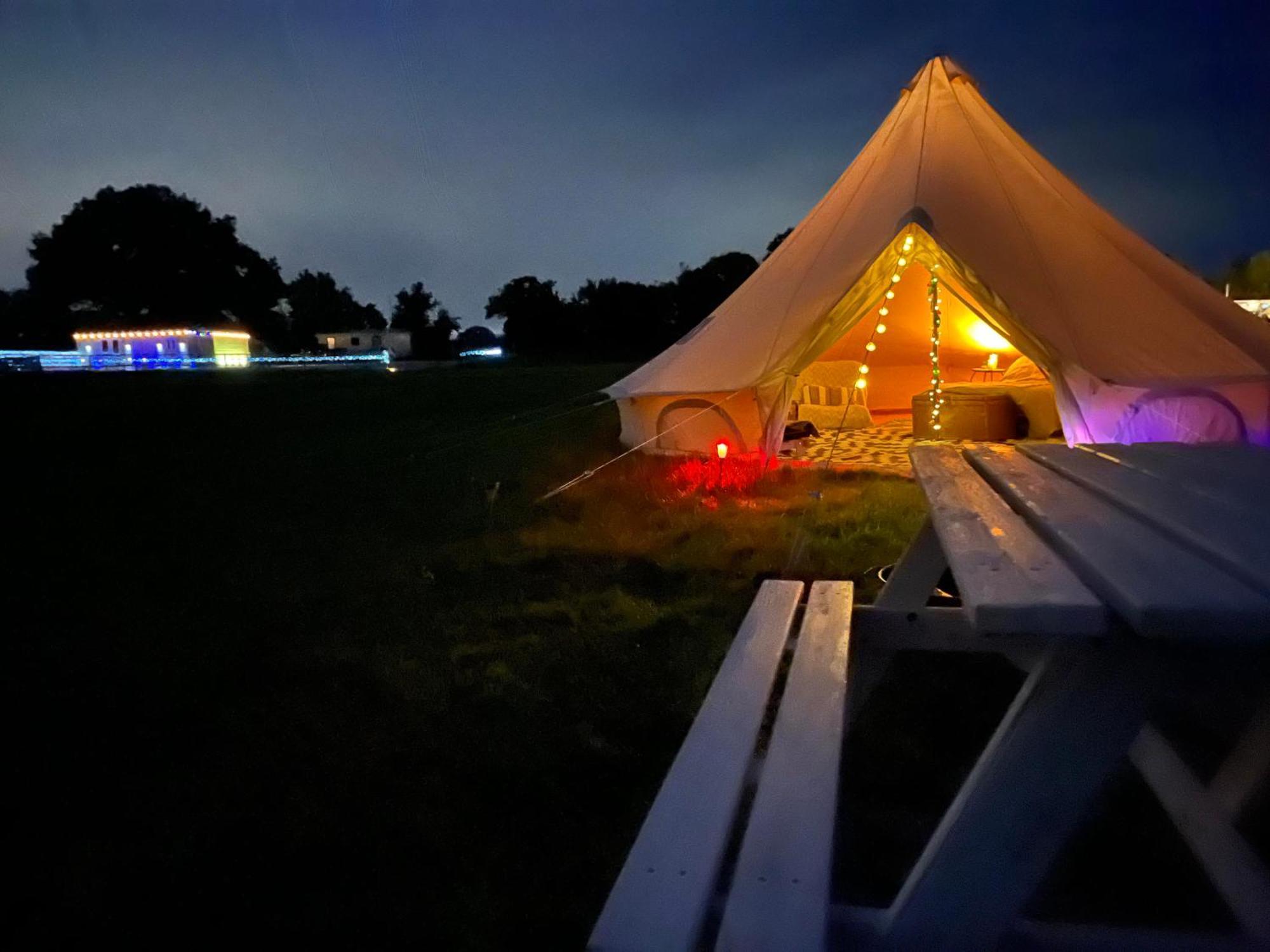 Country View Camping Bratton Экстерьер фото
